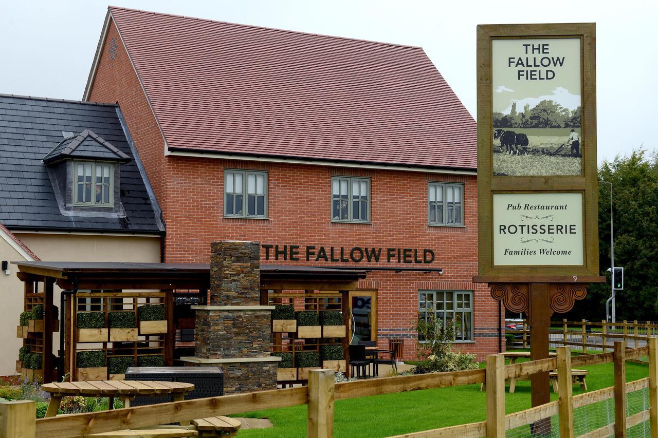 Fallow Field, Telford By Marston'S Inns ภายนอก รูปภาพ