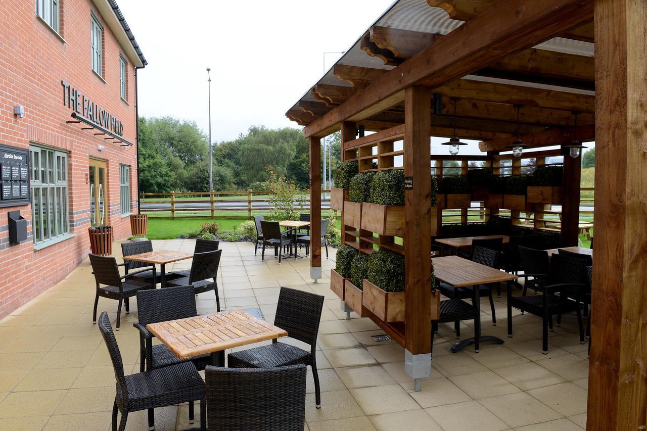 Fallow Field, Telford By Marston'S Inns ภายนอก รูปภาพ