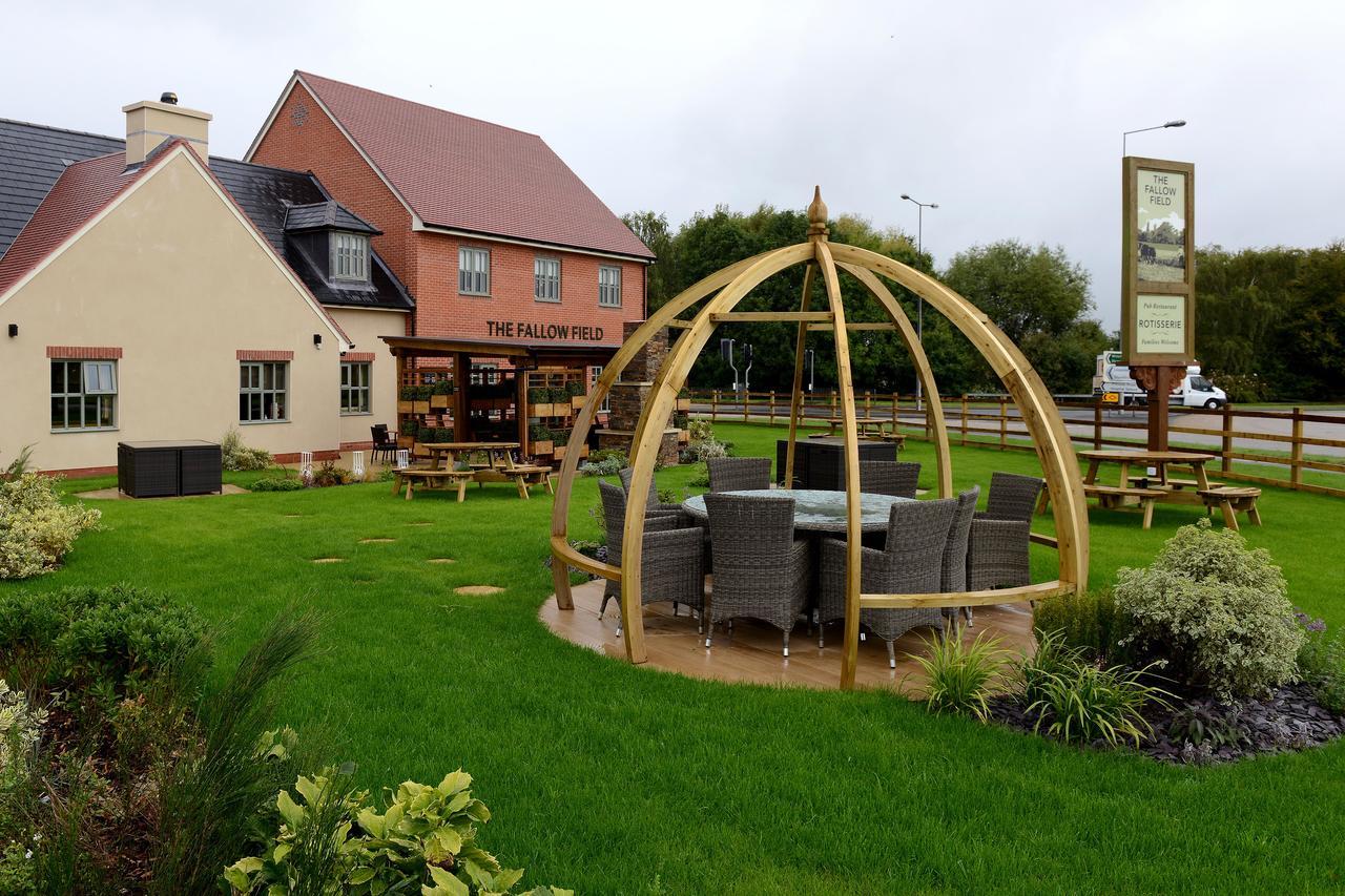 Fallow Field, Telford By Marston'S Inns ภายนอก รูปภาพ