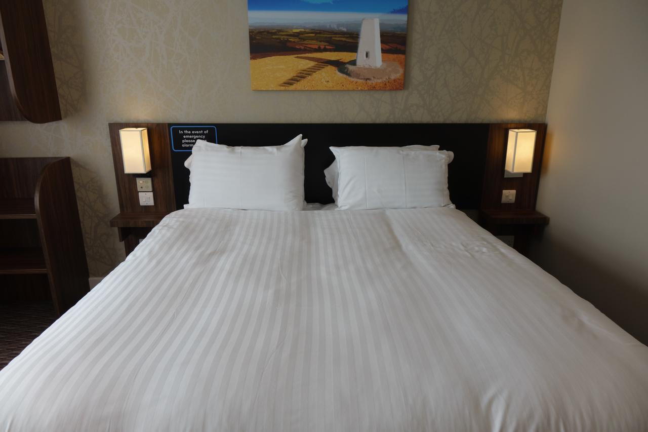 Fallow Field, Telford By Marston'S Inns ภายนอก รูปภาพ